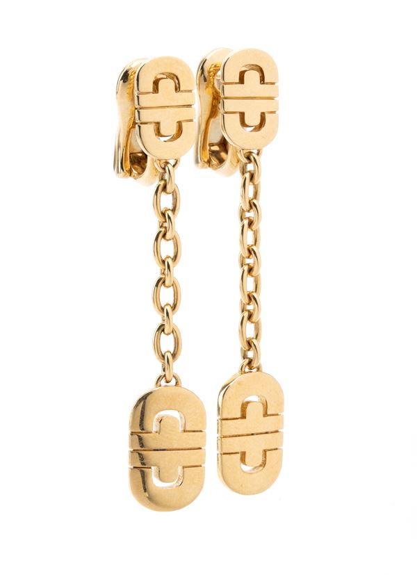 BULGARI - Parentesi Collection:  pair of drop gold earrings