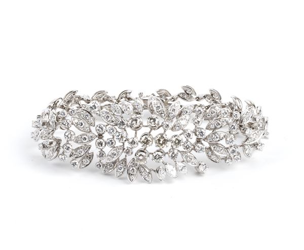 Floral diamond bracelet