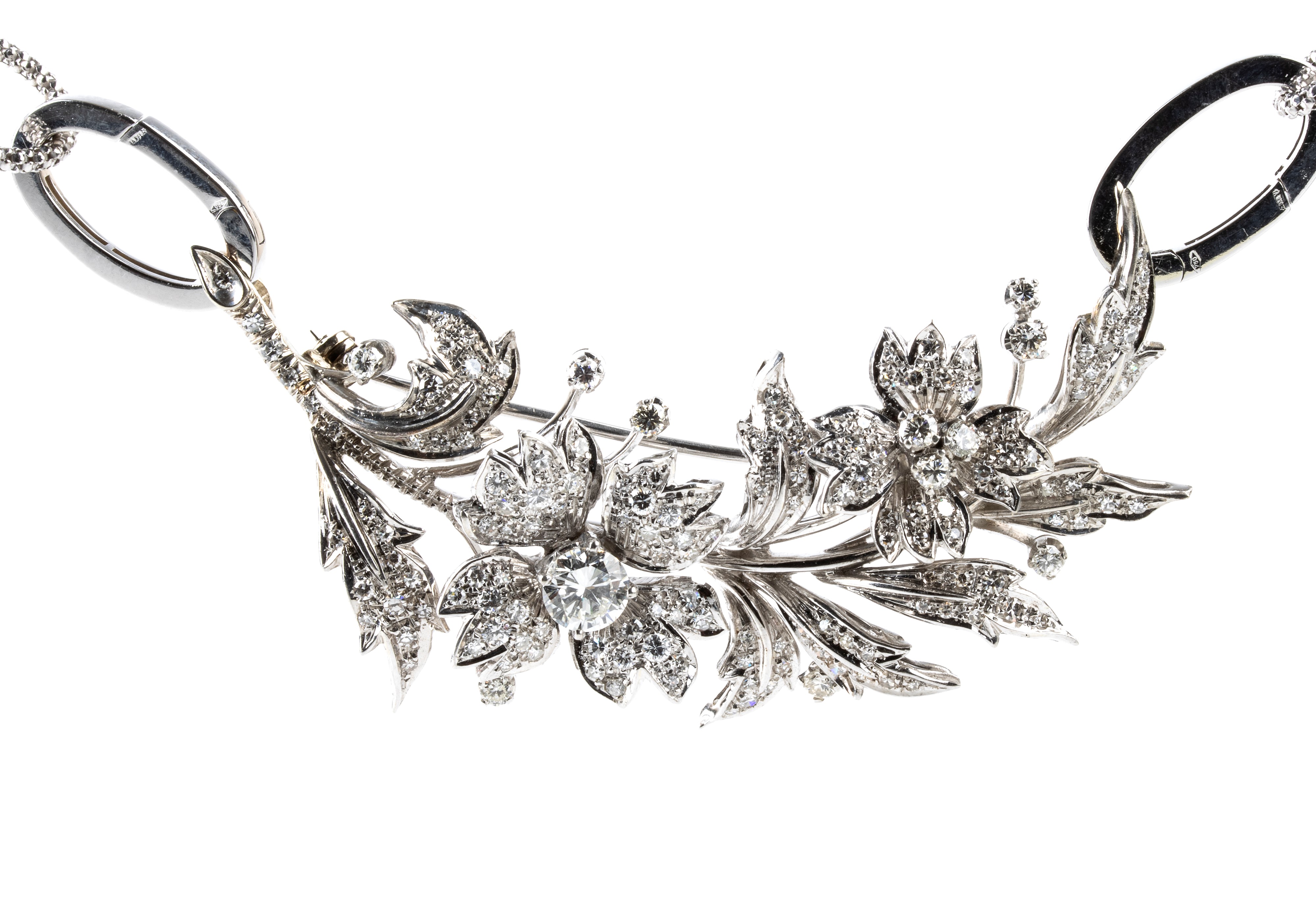 Spilla - pendente e catena in oro e diamanti