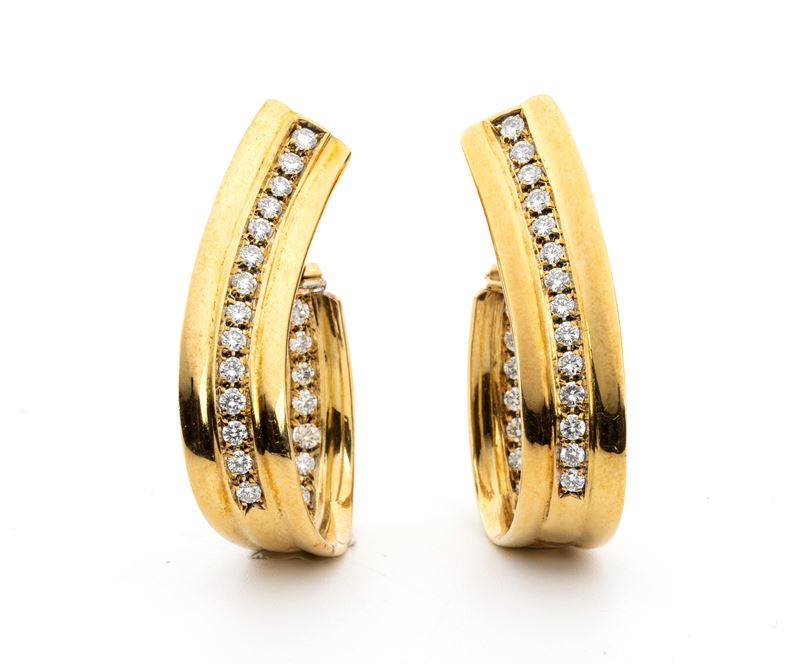 Orecchini in oro e diamanti