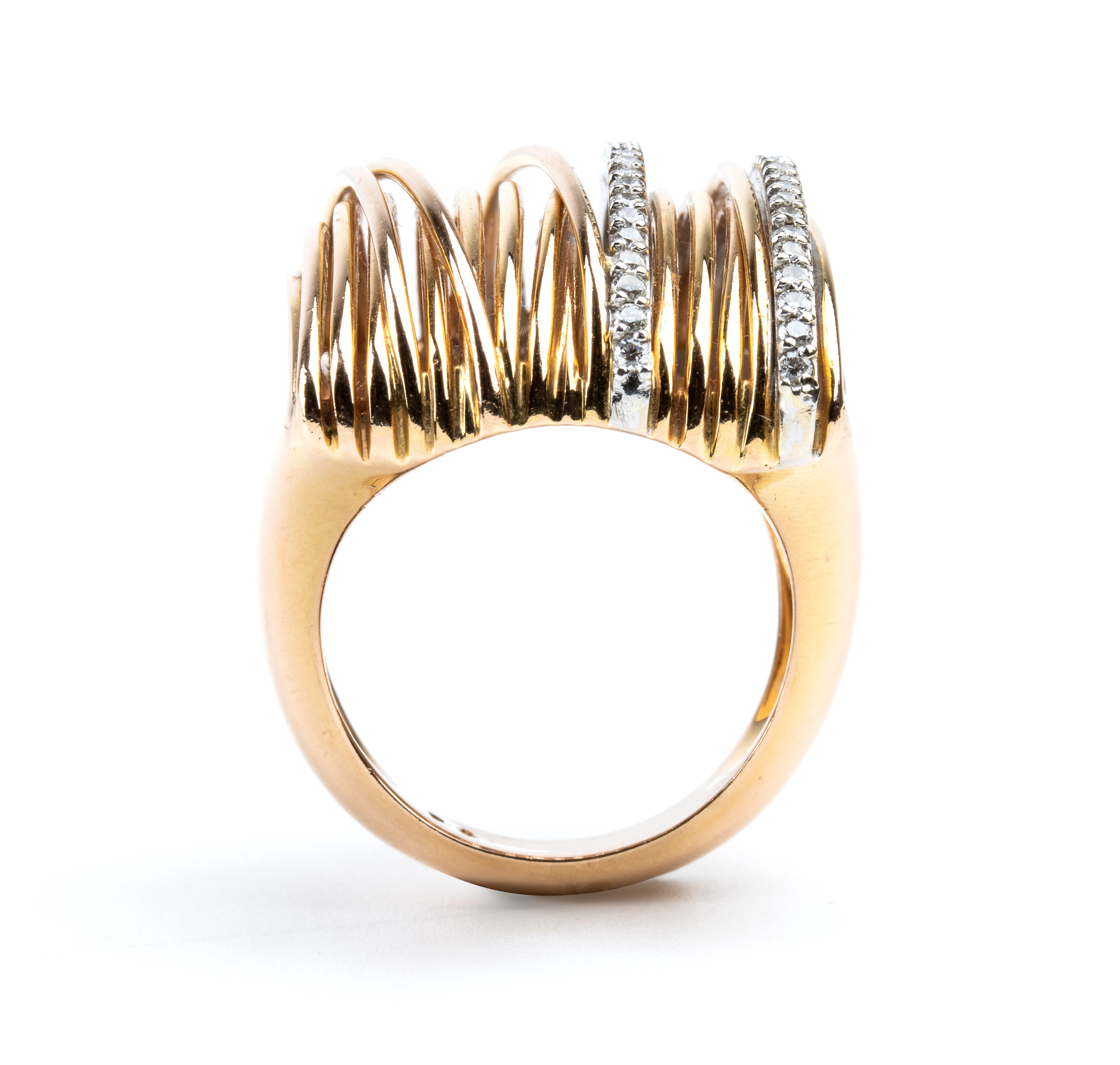 Anello in oro e diamanti