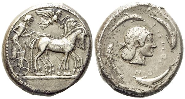 Sicily, Syracuse, Time of Hieron I (478-466 BC), Tetradrachm; AR (17,15 g; 24,5 mm)