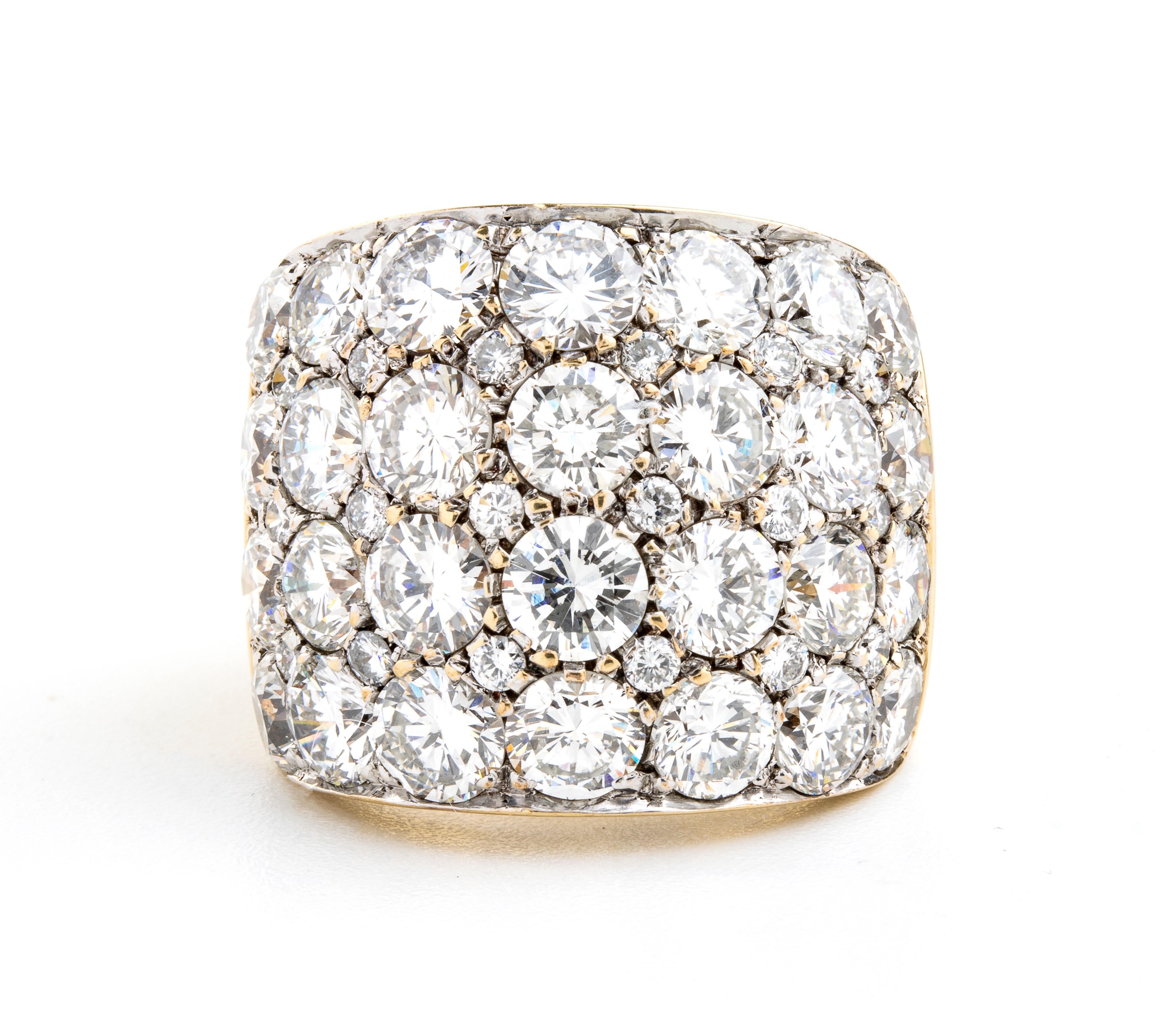 Anello in oro con diamanti