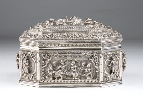 Silver octagonal box