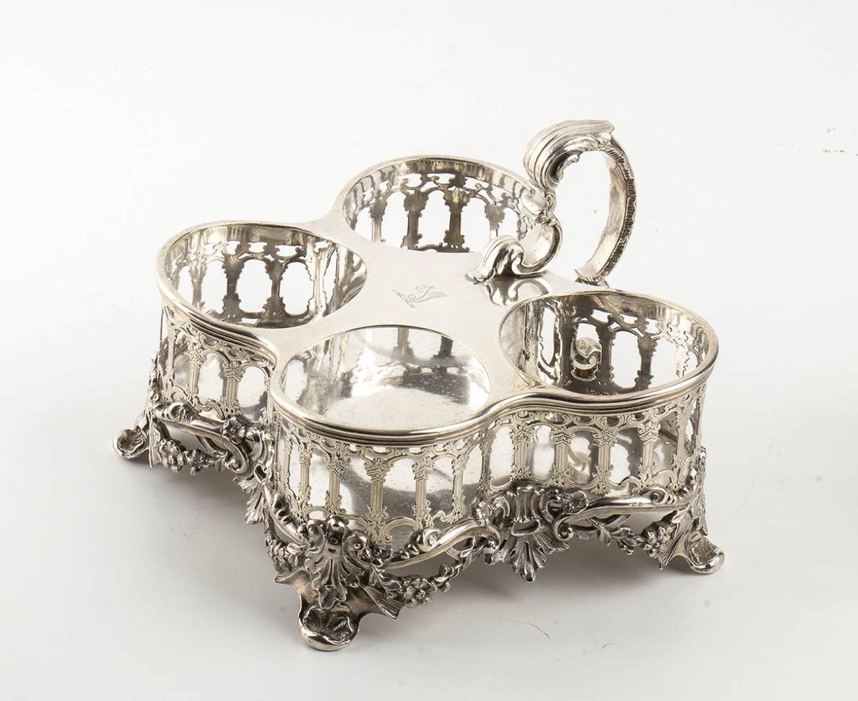 Rara cruet inglese William IV in argento con quattro bottiglie