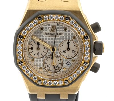 Edizione Limitata Royal Oak Off Shore: Orologio da Polso in Oro Ref. 25986ak.zz.d003ca.02