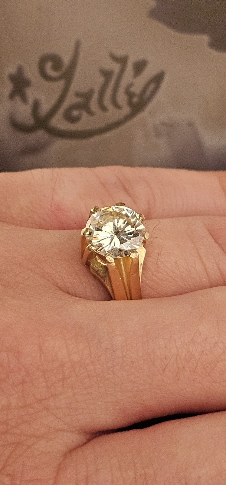 Anello solitario con diamanti 2.10 ct circa