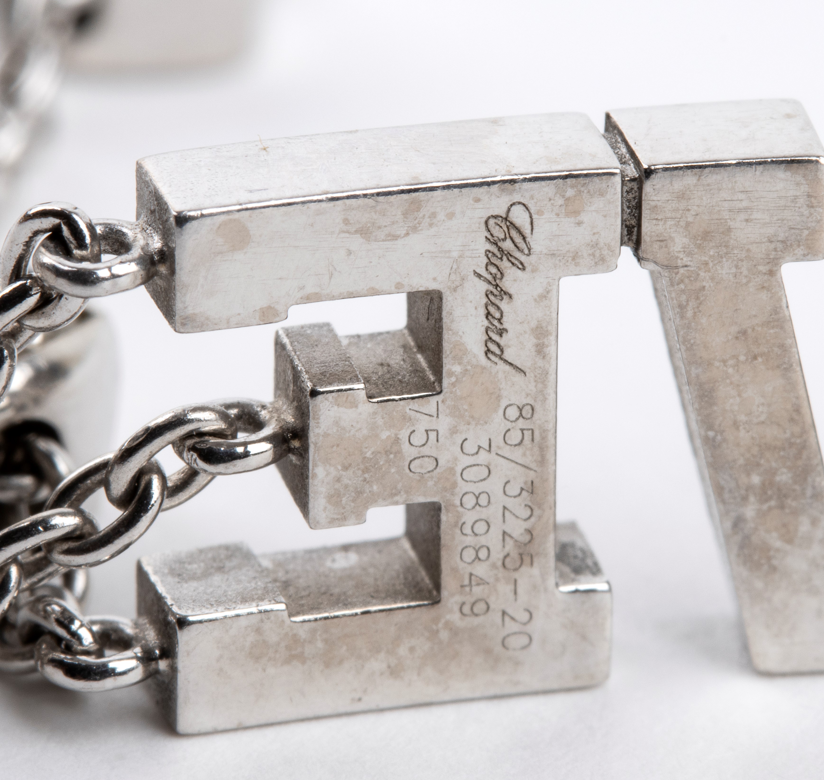 Collezione LOVE, Happy diamonds: bracciale in oro e diamanti