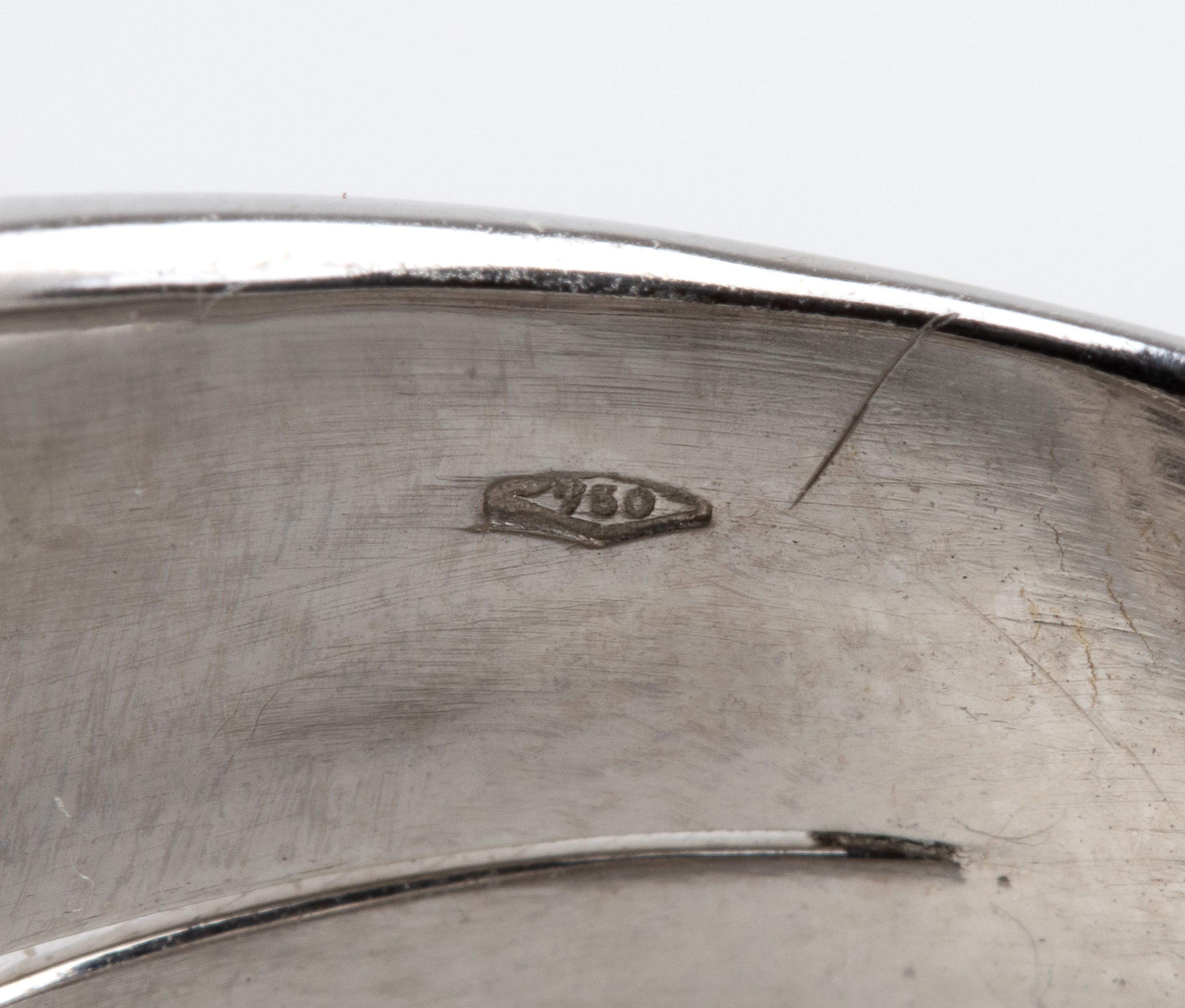 Anello in oro bianco e diamanti