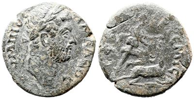Hadrian (117-138). Ionia, Ephesus. Æ