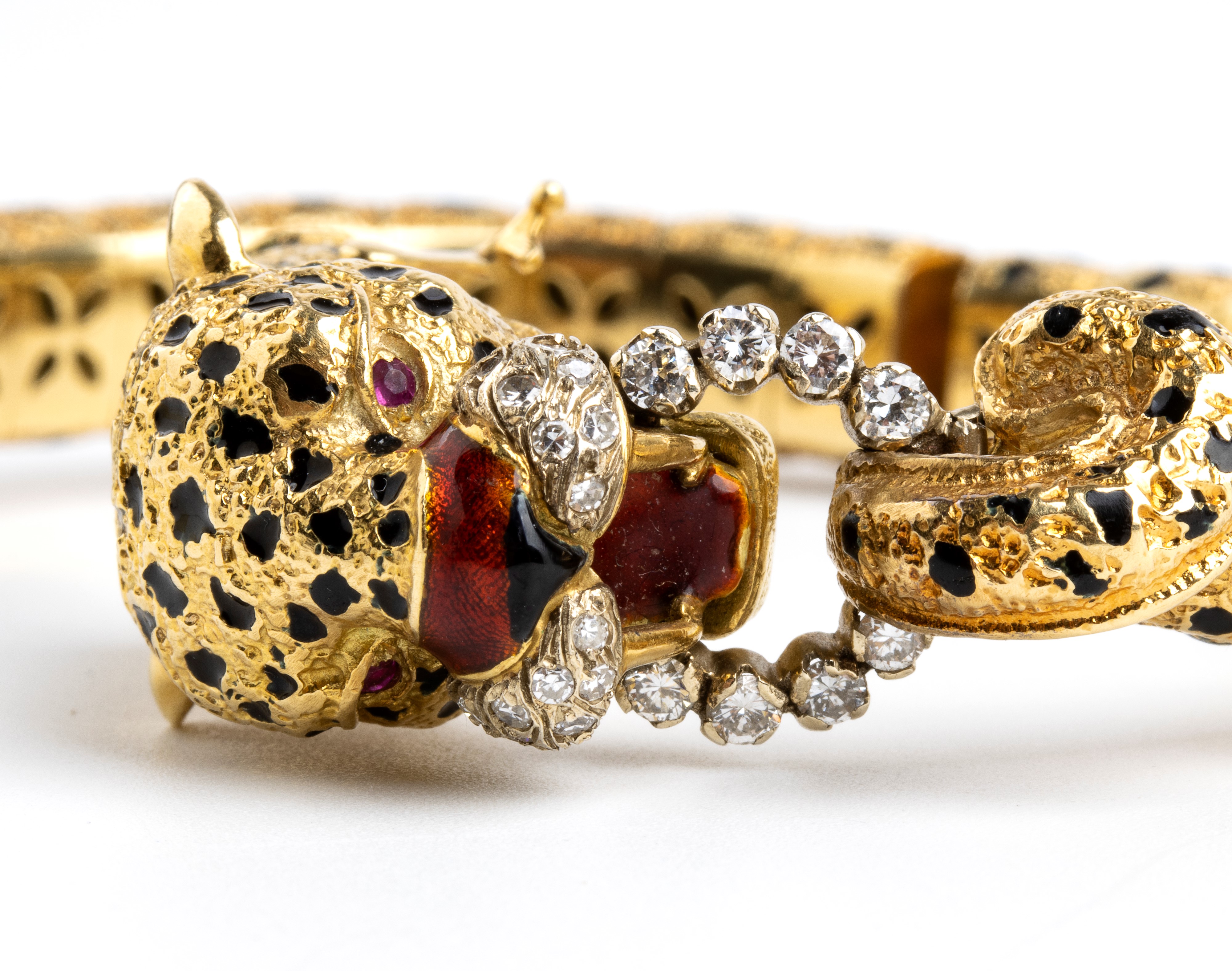 Bracciale leopardo in oro smalti e diamanti