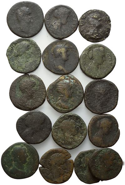 Lot Of 16 Æ Coins To Be Catalogued. Lot Sold As Is, No Returns.