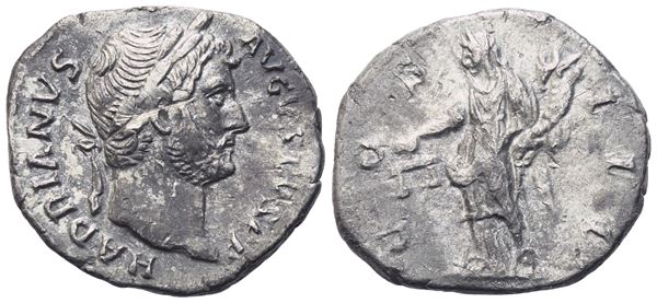 Hadrianus Aug. ( 117-138) AR, denarius, 3,08 g; 18,5 mm; 6 h)