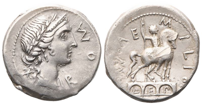 Mn. Aemilius Lepidus, Denarius, 114-113 Bc; Ar (3,90 G; 18,8 MM; 8 H)