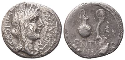 C. Cassius Longinus, Denarius, 43-42 Bc; Ar (3,11 G; 17,6 MM; 6 H)