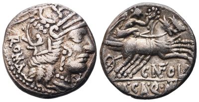 Cn. Fulvius, M. Calidius And Q. Metellus, Denarius, 117-116 Bc; Ar (3,96 G; 17,9 MM; 5 H)