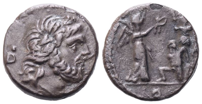 C. Fundanius, Quinarius, 101 BC; AR (1,80 g; 13 mm; 11 h)