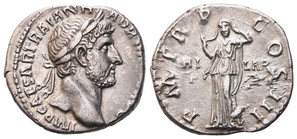 Hadrian (117-138), Denarius, Rome, 120-121; AR (3,12 g; 17,4 mm; 6 h)