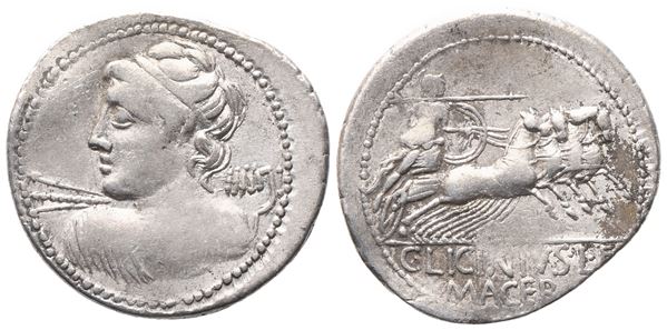 C. Licinius Macer, Denarius, 84 BC; AR (3,98 g; 22,7 mm; 7 h)