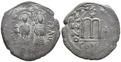 Phocas And Leontia (602-610). Æ 40 Nummi (24mm, 11.8g).